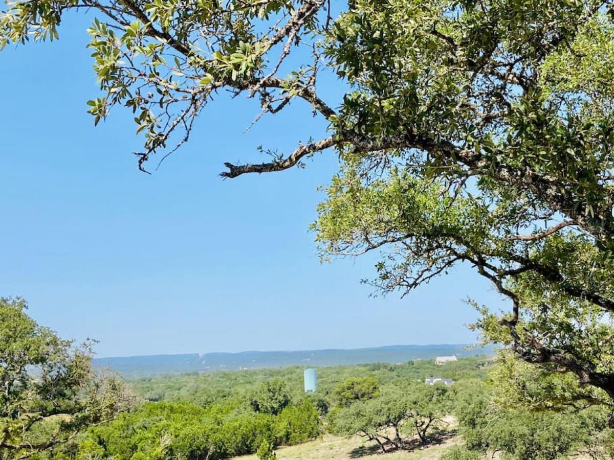 Villa Hummingbird Haus - Hill Country Views On 20 Acres With Firepit Spring Branch Esterno foto